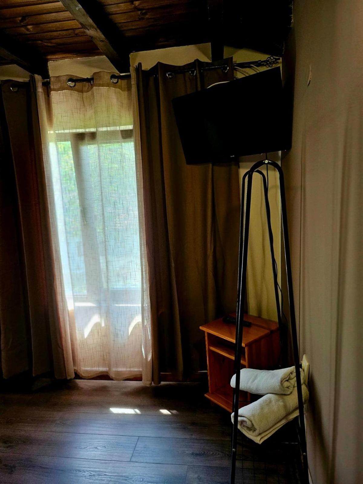 Orehite-Family Hotel ,Food & Pool Bozhichen Dış mekan fotoğraf