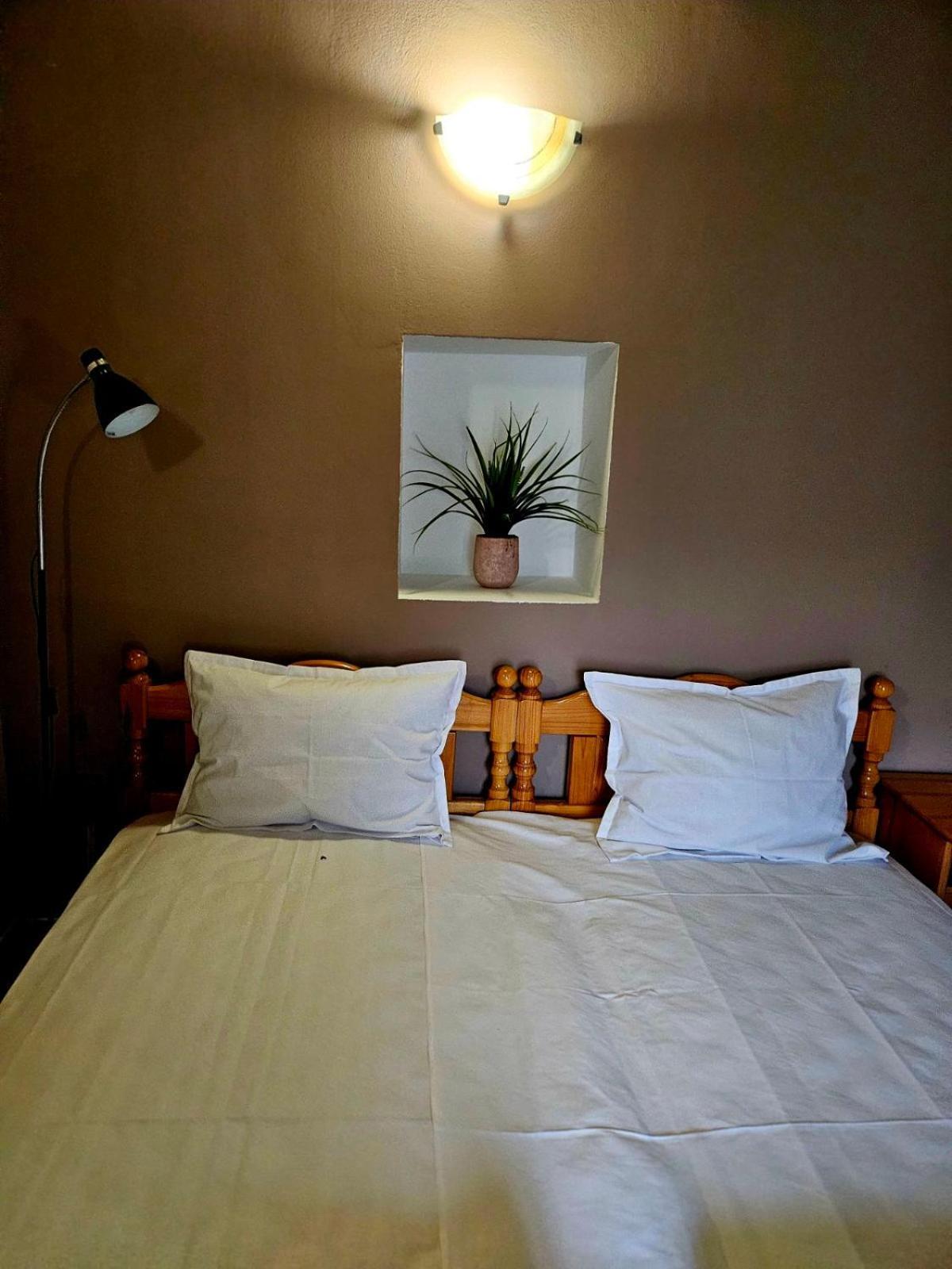 Orehite-Family Hotel ,Food & Pool Bozhichen Dış mekan fotoğraf
